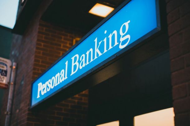 Finansforbundet bankszövetség bankrablás készpénz