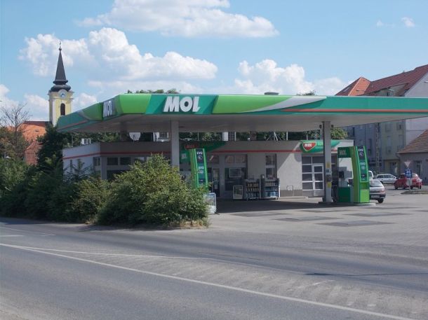 kőolajmező Vecsés MOL