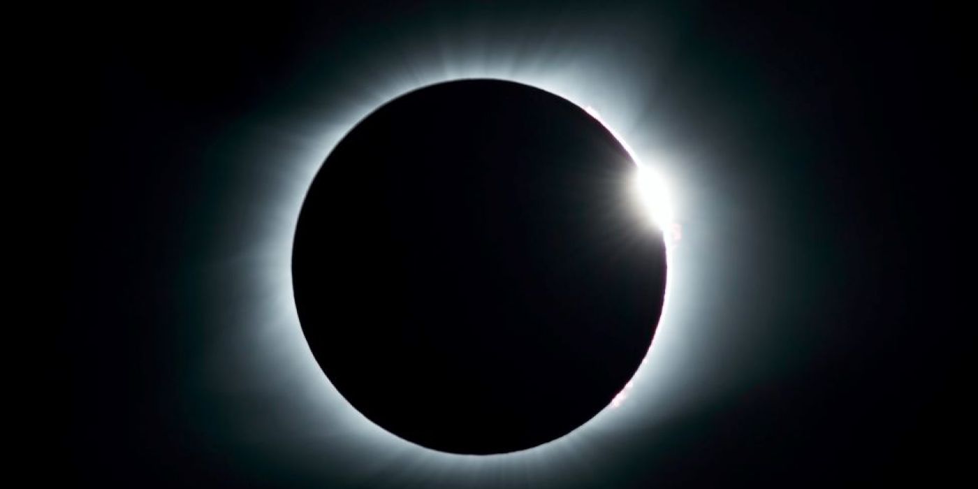 Hold meteorit becsapódás felvétel videó