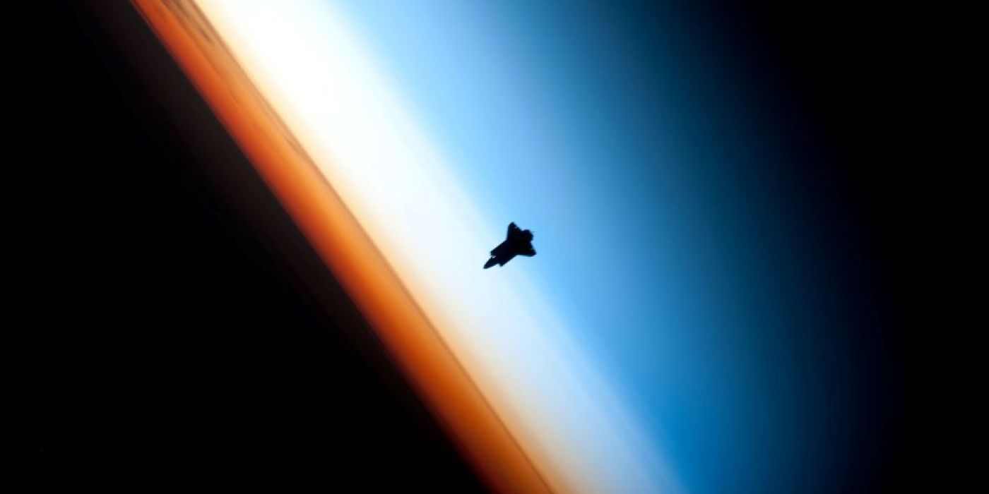világűr szex tilos