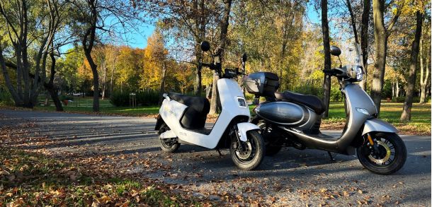 Elektrobiker elektromos robogó