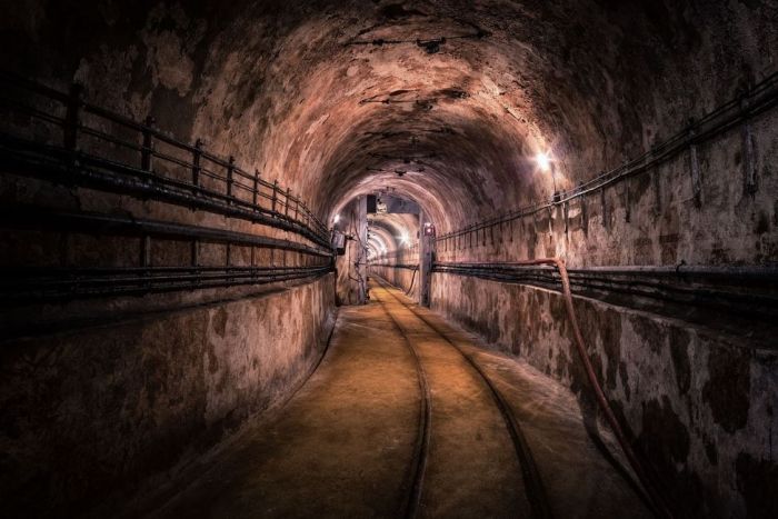atombunker politikus atomcsapás