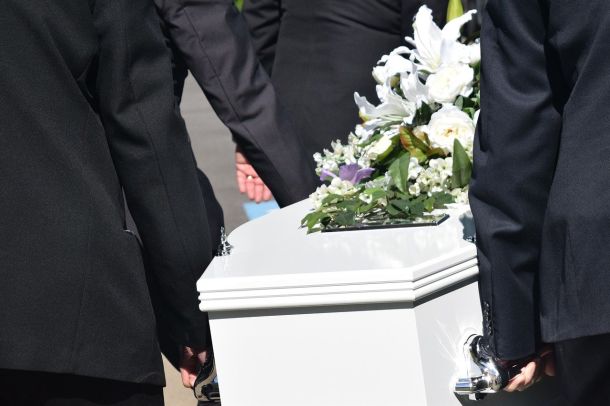 Rosa Isabel Cespedes Callaca halál halott temetés koporsó